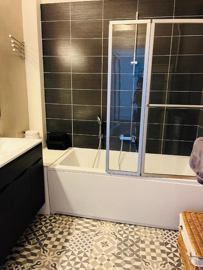 Appartement Le Debussy Hyper centre Parking privé à Boulogne-sur-Mer Extérieur photo